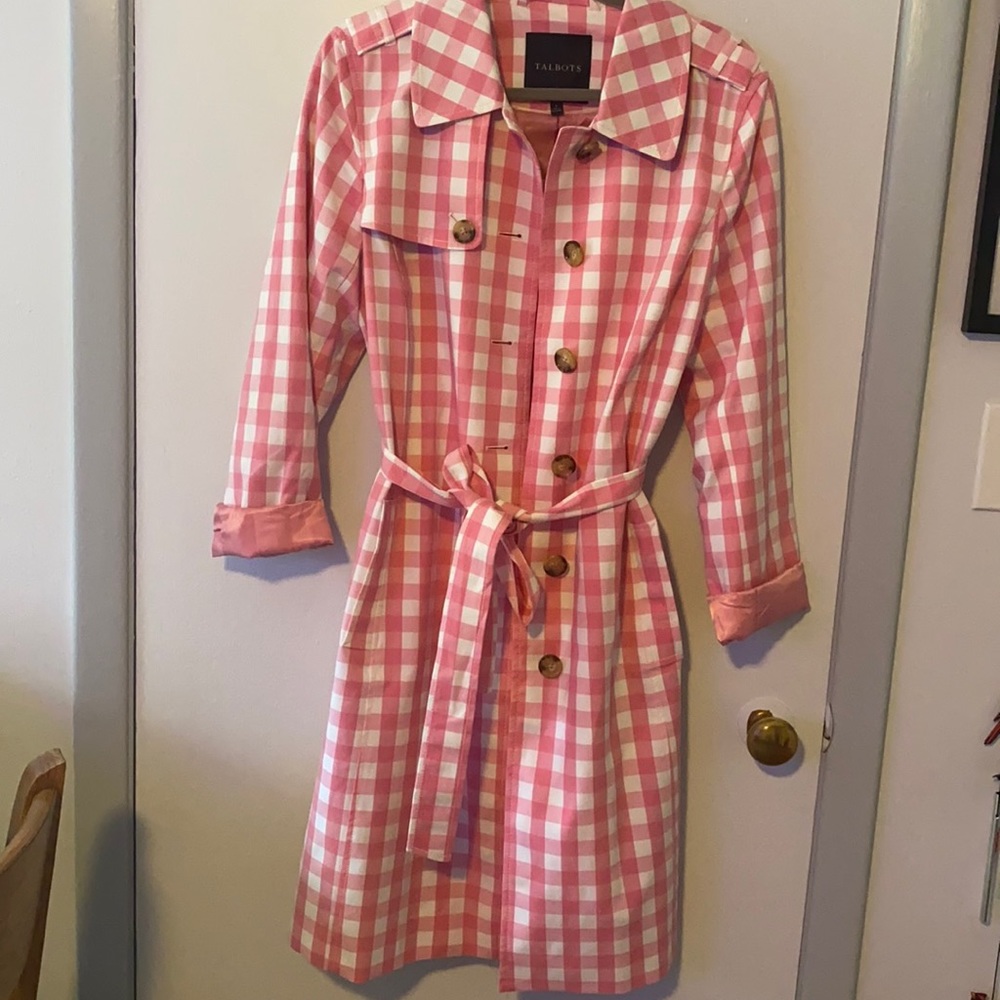 Talbots ladies Large raincoat pink gingham!